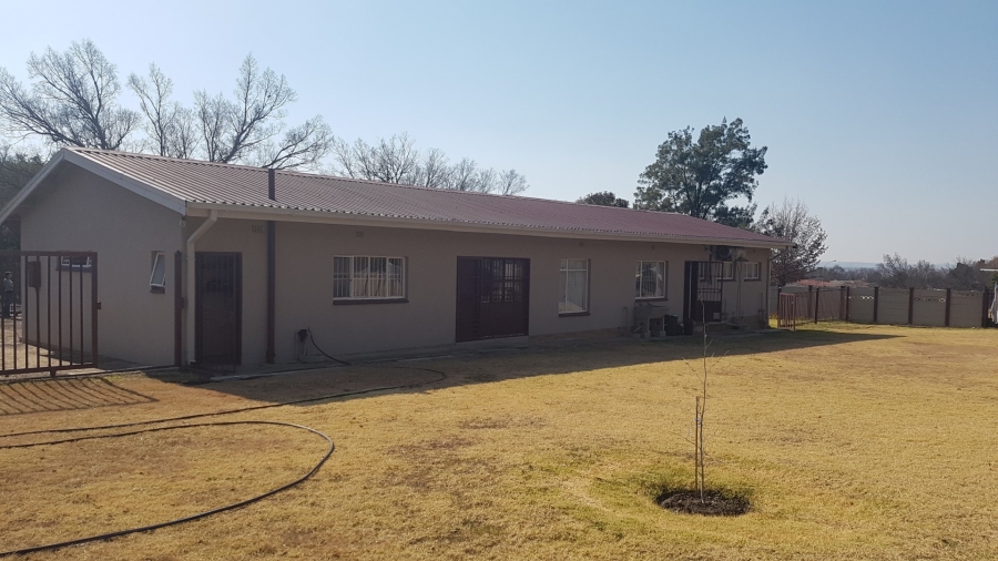 To Let 3 Bedroom Property for Rent in Morelig Free State